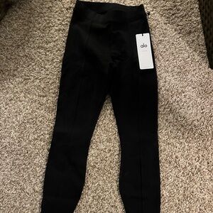 Alo leggings BNWT